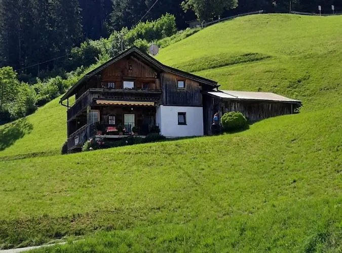 Ferienhaeuschen Rahm * Хайнценберг