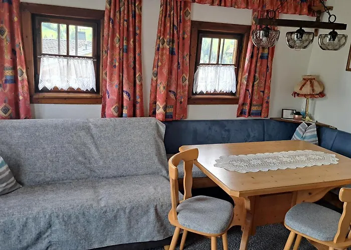 Ferienhaeuschen Rahm Hainzenberg